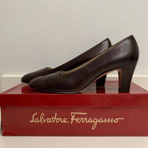 Vintage Ferragamo Brown Calf Skin Lizard Toe Heel